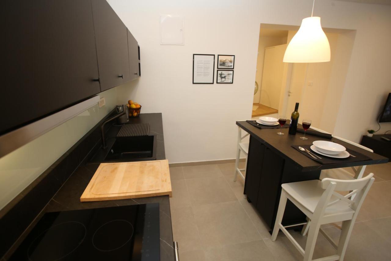 Apartmani Tri Bunje Tribunj  Ngoại thất bức ảnh
