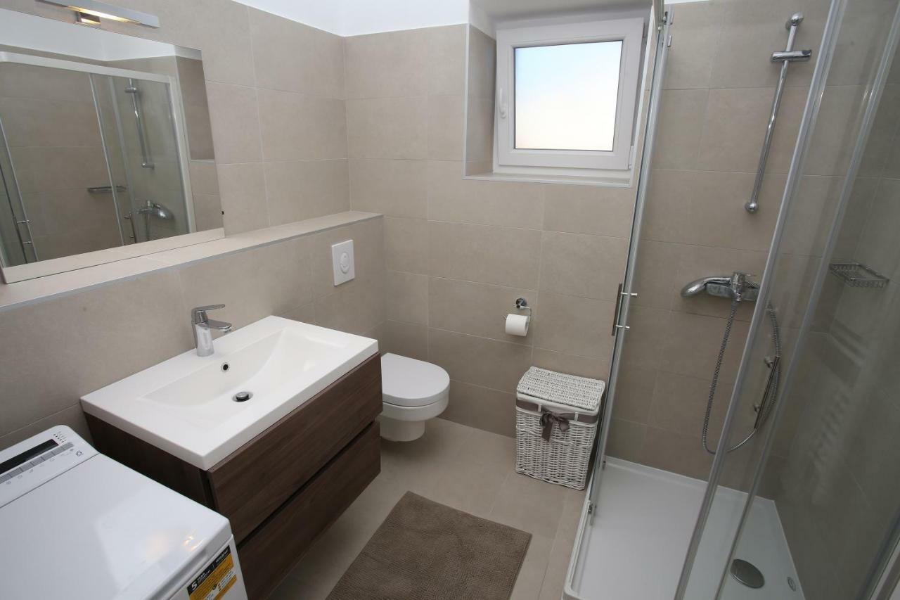 Apartmani Tri Bunje Tribunj  Ngoại thất bức ảnh