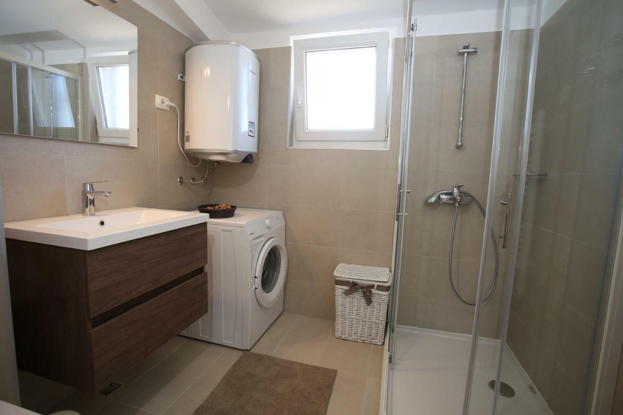 Apartmani Tri Bunje Tribunj  Ngoại thất bức ảnh