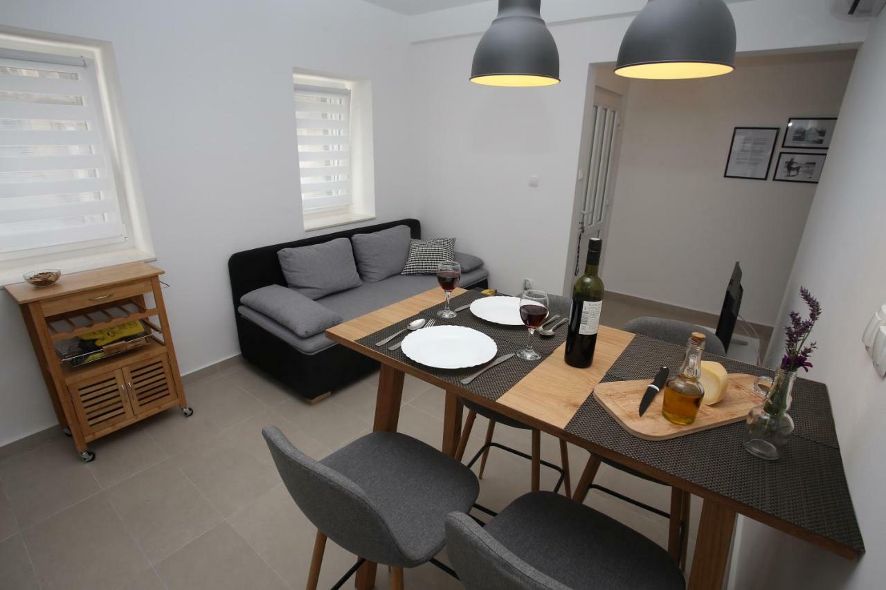 Apartmani Tri Bunje Tribunj  Ngoại thất bức ảnh